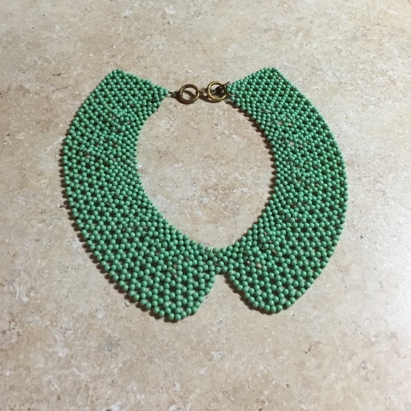 Green bib/collar statement necklace