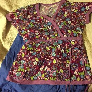 Koi scrub floral small top
