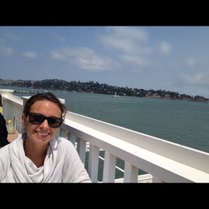 Meet your Posher, Alli