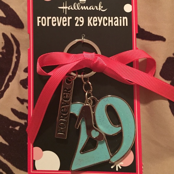 FOREVER 29 keychain