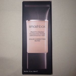 Smashbox- photo finish foundation primer