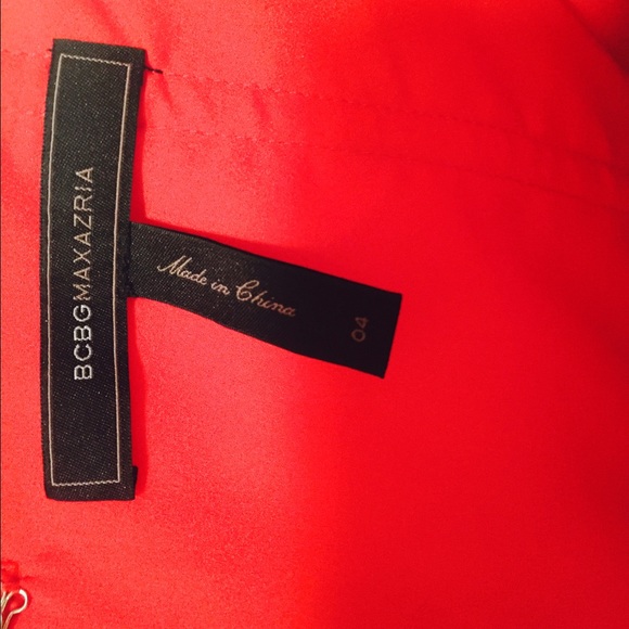 RED GOWN BCBG - Picture 2 of 4