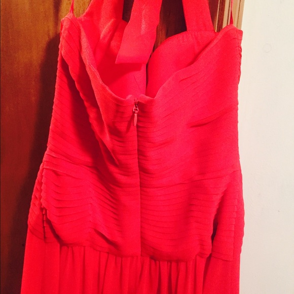 RED GOWN BCBG - Picture 4 of 4
