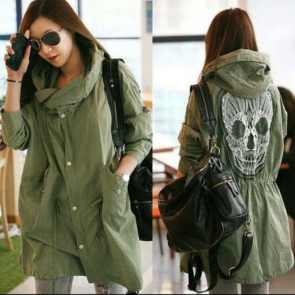 !!SOLD!!Army green skull jacket