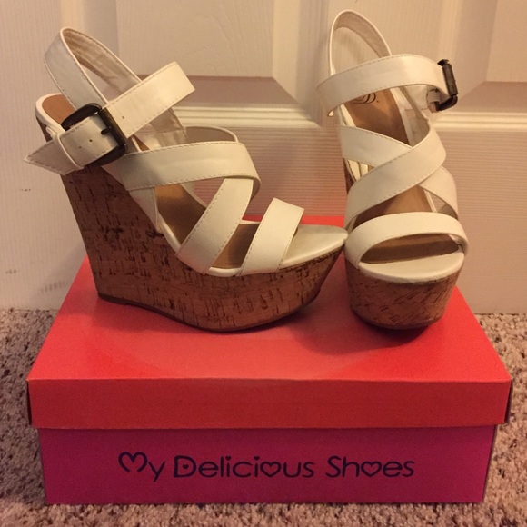 White wedges - Picture 1 of 4