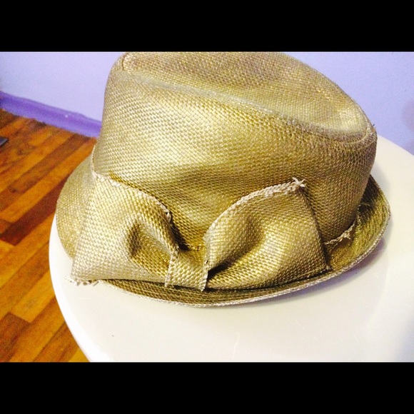 Hat! - Picture 1 of 4