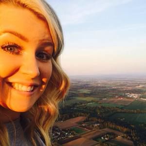 Meet your Posher, Brittani