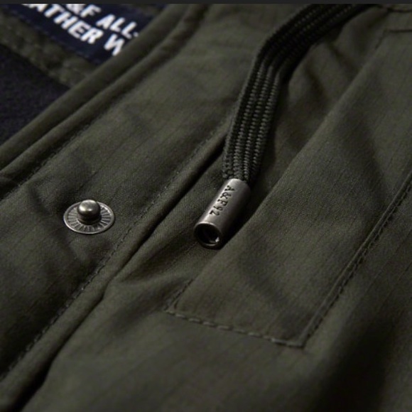 ALL-SEASON WEATHER WARRIOR PARKA - Picture 2 of 4