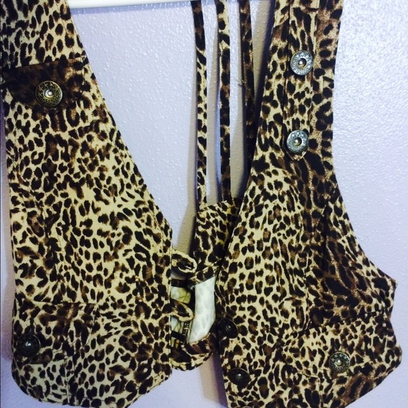 Cheetah Vest! - Picture 1 of 4