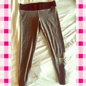 Victoria's Secret ultimate yoga leggings