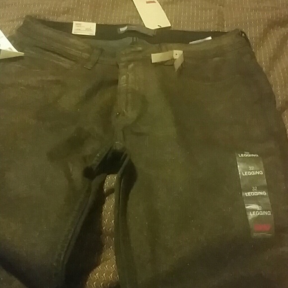 Jeans - Picture 2 of 3