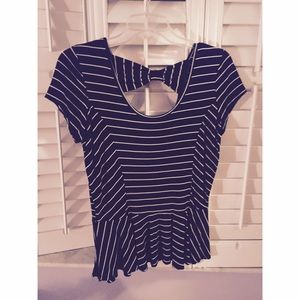 Black and white bow back top
