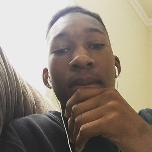 Meet your Posher, Devon