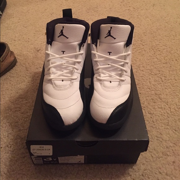 Taxi 12s. BRAND NEW.