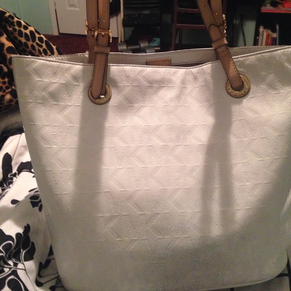 LIMITED EDITION MK PURSE - Picture 1 of 4