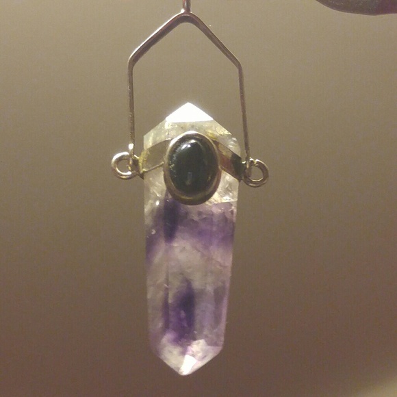 Amethyst Crystal with Amethyst Stone - Picture 3 of 4