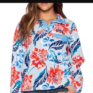 ISO one of these Patagonia's!