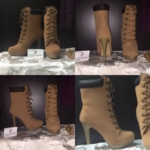 women's construction boots with heels