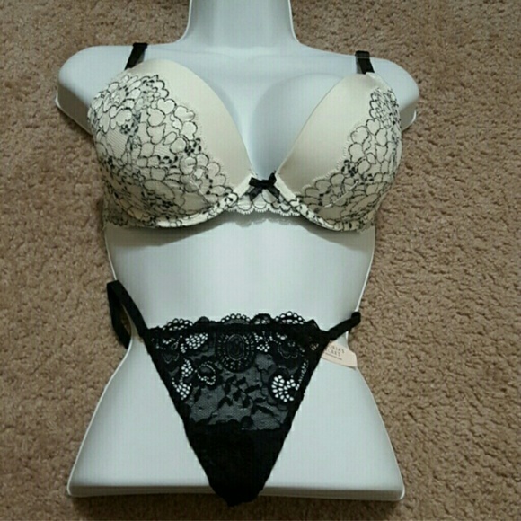 VS padded Dream Angel Bra 32DD/panty