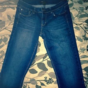 White House black market skinny jeans