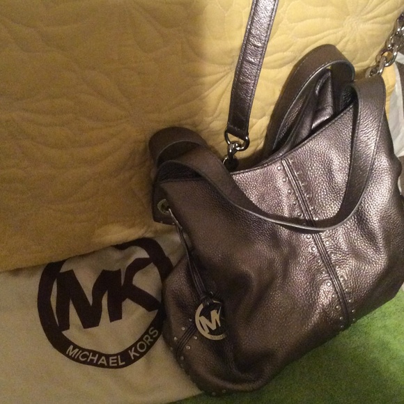 Micheal Kors Leather Handbag