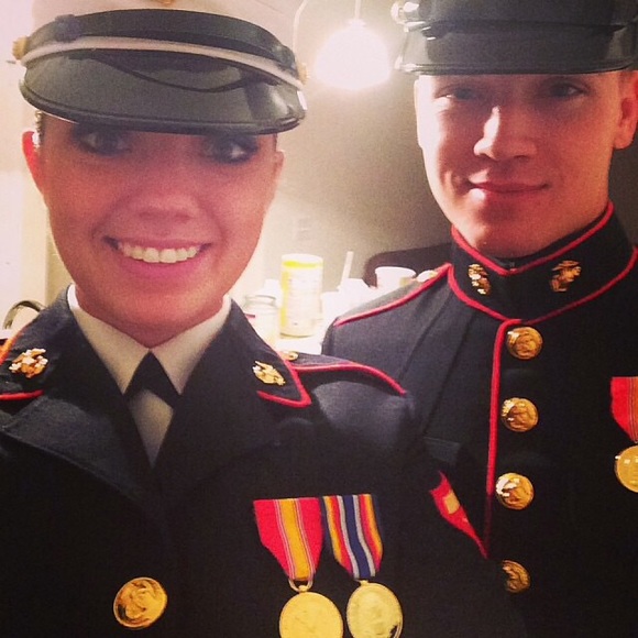 Meet your Posher, Danielle - Picture 2 of 4