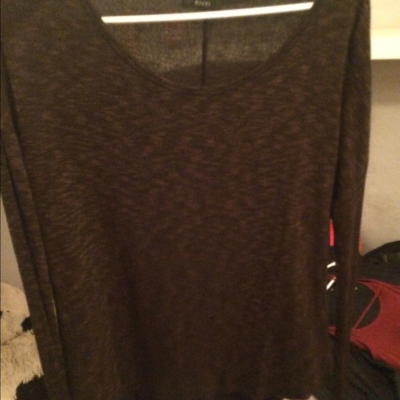 Long sleep flowy shirt!! - Picture 1 of 3