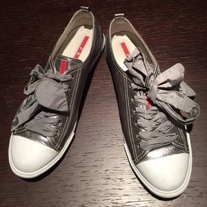 Prada Gray & White leather Fashion sneakers