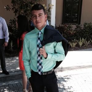 Meet your Posher, Juan