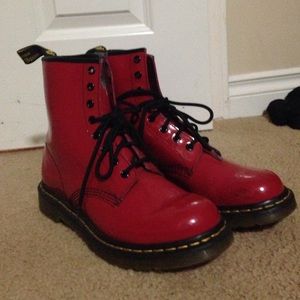 🔴LAST PRICE REDUCTION🔴Patent Leather Dr. Martens