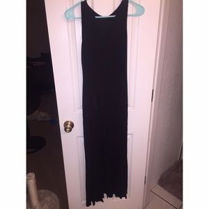 Black maxi