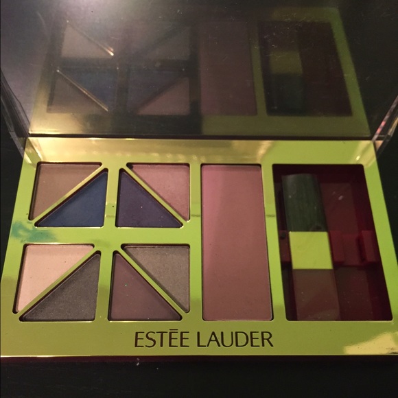 Estée Lauder Deluxe Eye and Cheek Palette