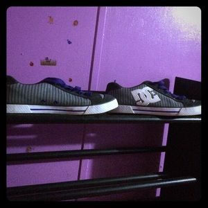 DC skate shoes