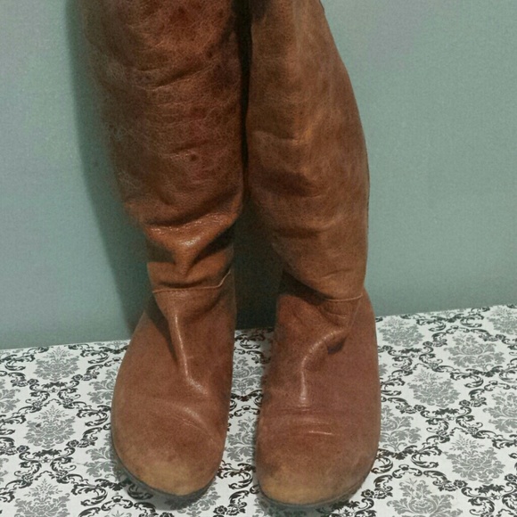 Fall boots - Picture 2 of 2