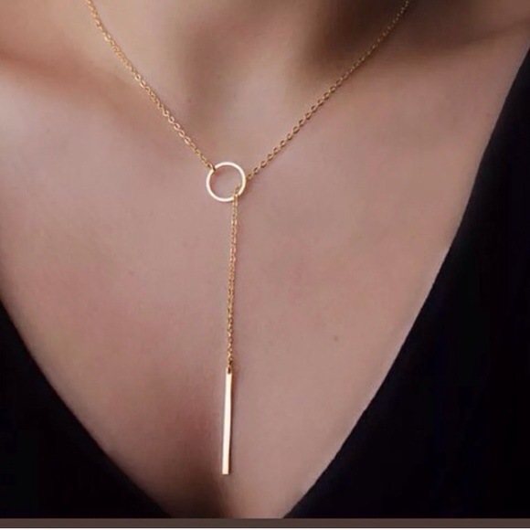 Jewelry - Really pretty gold necklace