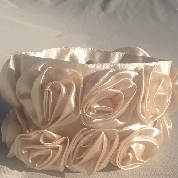 HPFINAL Ivory floral Satin clutch evening bag