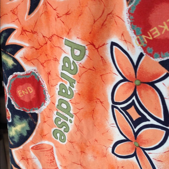 Tommy Bahama Dress for Hawaii Collectible - Picture 4 of 4