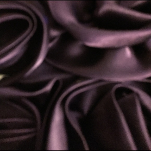 HP flower purple satin evening bag NWOT - Picture 3 of 3