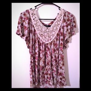 Floral top