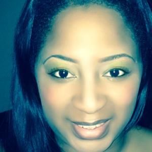 Meet your Posher, Loraine