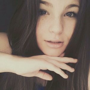 Meet your Posher, Michaela