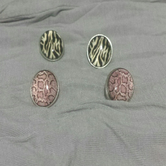 Earings