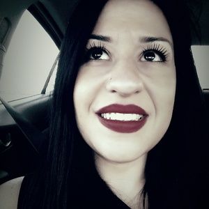 Hi guys! I'm Kristen :)