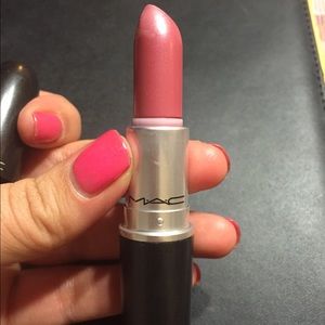 💋Makeup on hold 💋