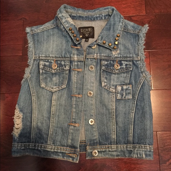 Jean Vest