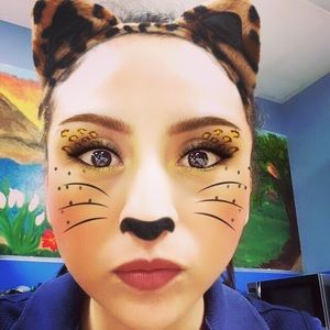 Meet your Posher, Lia