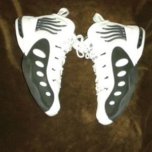 Nike Sonic Flight