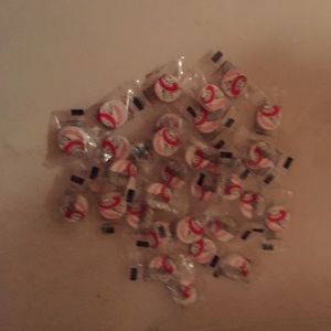 25 Japanese expanding masks