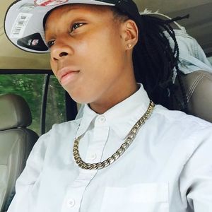 Meet your Posher, Iesha