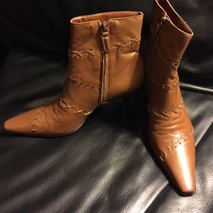 Antonio Melani leather boot heels
